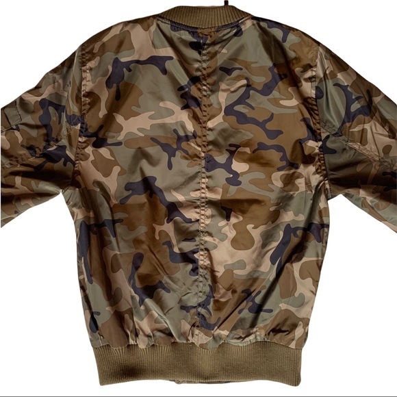 Forever21 Love Tree Camo Bomber Jacket - Picture 10 of 10